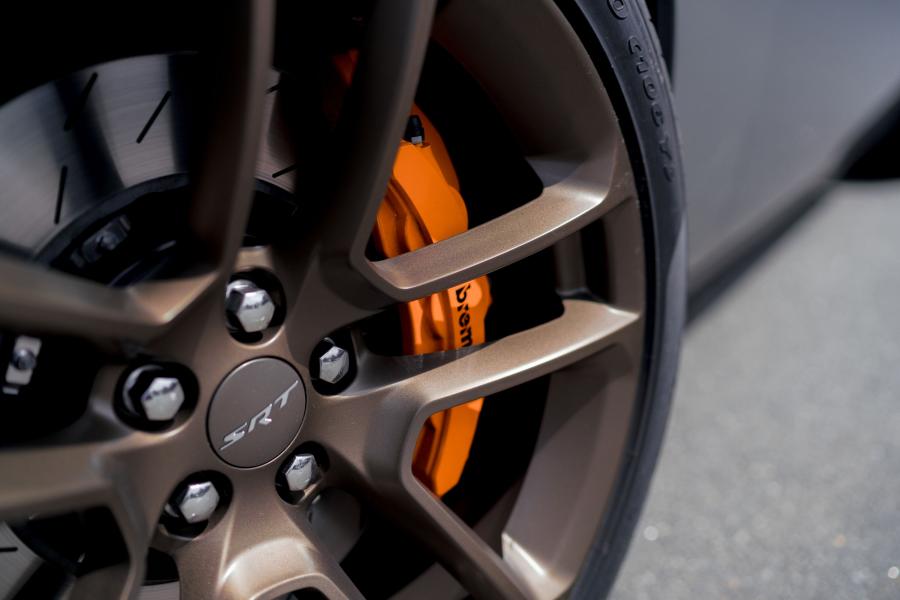Колеса Dodge Challenger SRT Hellcat (LC) 2018 года  (фото 11 из 25)